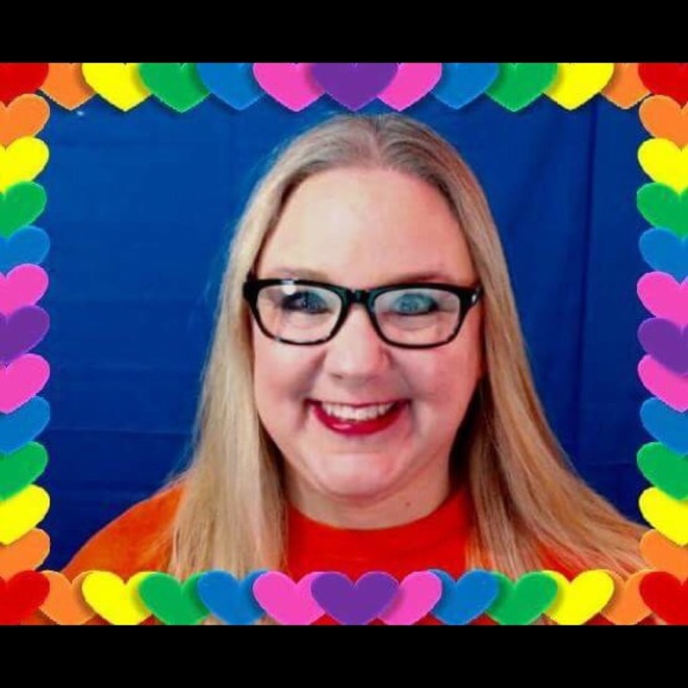 Meet your Posher, Becky